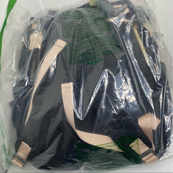 Baby Diaper bag backpack with changing station new - Picture 4 of 14